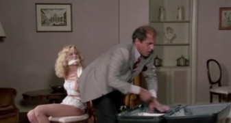 Кадр з фільму Буркотун