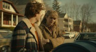 Кадр з фільму Ніжний бар