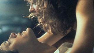 Кадр з фільму Білий палац