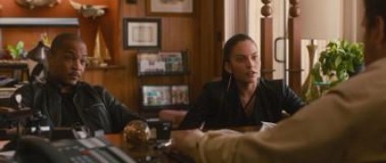 Кадр з фільму Упіймай шахрайку, якщо зможеш