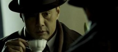 Кадр з фільму Східний вітер з дощем