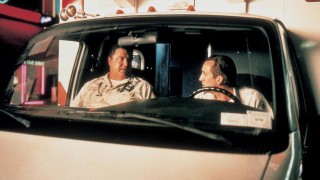 Кадр з фільму Воскрешаючи мерців