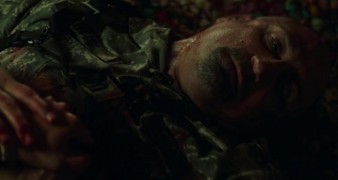 Кадр з фільму Ультраамериканці