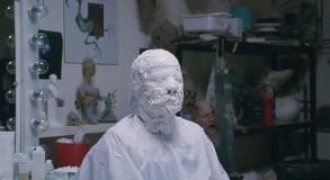 Кадр з фільму Десь