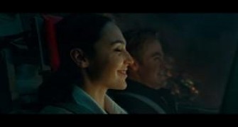 Кадр з фільму Диво-жінка 1984