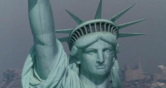 Кадр з фільму Ділова жінка