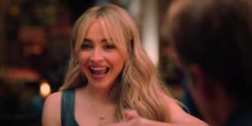 Кадр з фільму Висока Дівчина 2