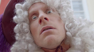 Кадр з фільму Божевільне королівство