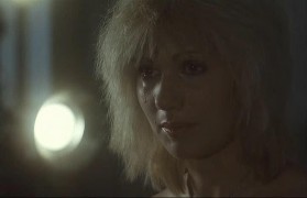 Кадр з фільму Далі нікуди