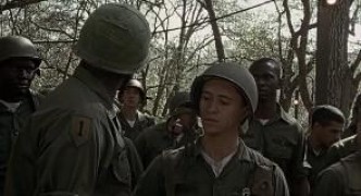 Кадр з фільму Країна тигрів