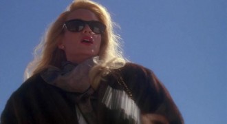 Кадр з фільму Години відчаю