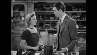 Кадр з фільму Крамничка за рогом