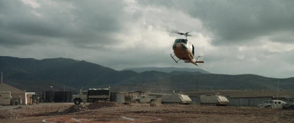 Кадр з фільму Жовті птахи