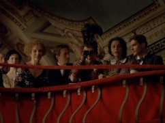 Кадр з фільму Гарна жінка