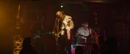 Кадр з фільму Хвиля