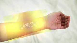 Кадр з фільму Вціліла