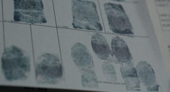 Кадр з фільму Довіра