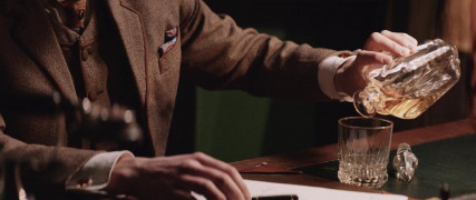 Кадр з фільму Знахар