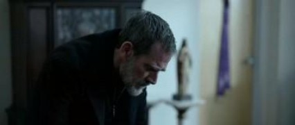 Кадр з фільму Нечистива