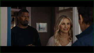 Кадр з фільму Знову в дії