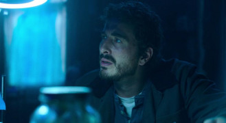 Кадр з фільму Жало