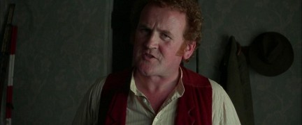 Кадр з фільму Англієць, який піднявся на пагорб, а спустився з гори