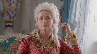 Кадр з фільму Божевільне королівство