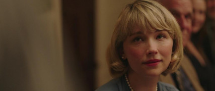 Кадр з фільму Ковтай