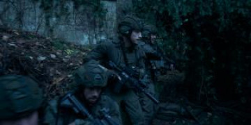Кадр з фільму Останній постріл