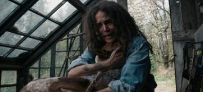 Кадр з фільму Хижий ліс