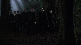 Кадр з фільму Братерство темряви