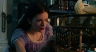 Кадр з фільму Лускунчик і чотири королівства