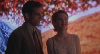 Кадр з фільму Реальність кусається