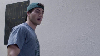 Кадр з фільму Боєць без правил