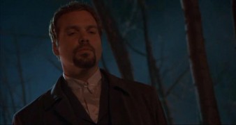 Кадр з фільму Прибулець