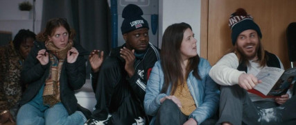 Кадр з фільму Інший район