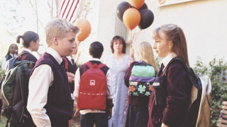 Кадр з фільму Творці монстрів