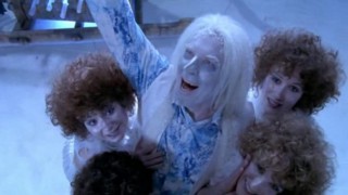 Кадр з фільму Рік без Санта Клауса