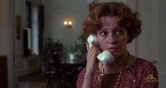 Кадр з фільму Багаті дітки