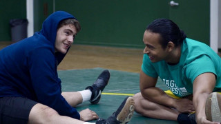 Кадр з фільму Боєць без правил