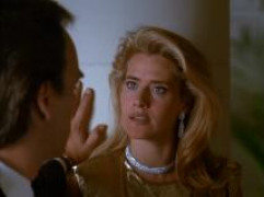 Кадр з фільму Кривавий слід