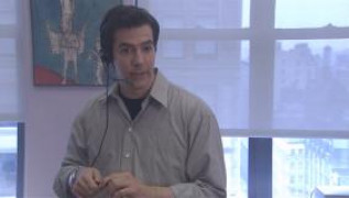 Кадр з фільму Щиро кажучи