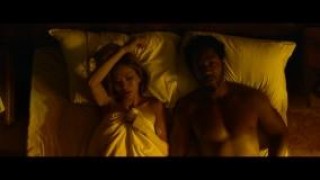 Кадр з фільму Закатати в асфальт