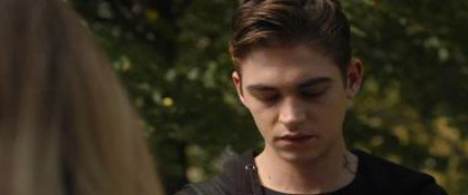 Кадр з фільму Після падіння