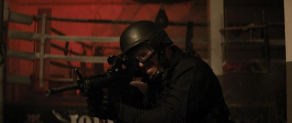 Кадр з фільму Гаси світло