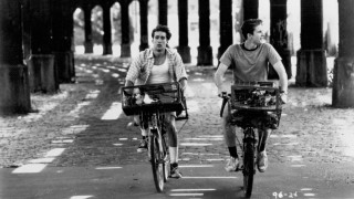 Кадр з фільму Птаха