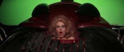 Кадр з фільму Барбарелла