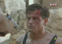 Кадр з фільму Вулиці смерті