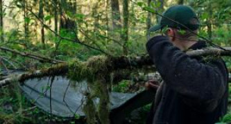 Кадр з фільму Не залишай слідів