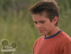 Кадр з фільму Земля бізонів